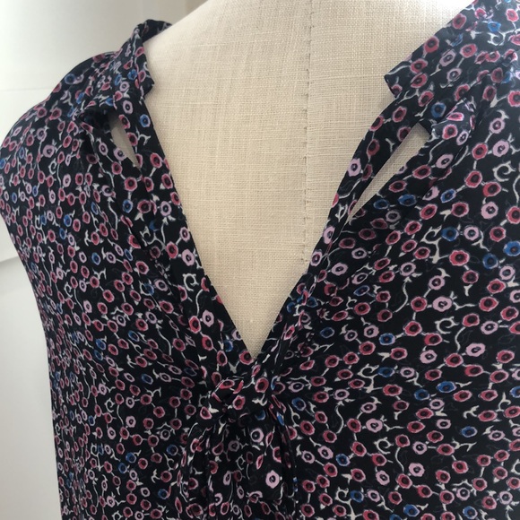 Loft Top - Picture 4 of 6